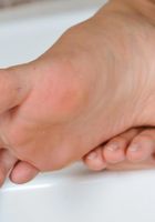 Kari in footfetish, Kari (kar076) ATK Galleria: Kari (Kari in footfetish)