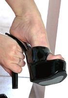 Loree in footfetish, Loree (lor004) ATK Archives: Loree (Loree in footfetish)